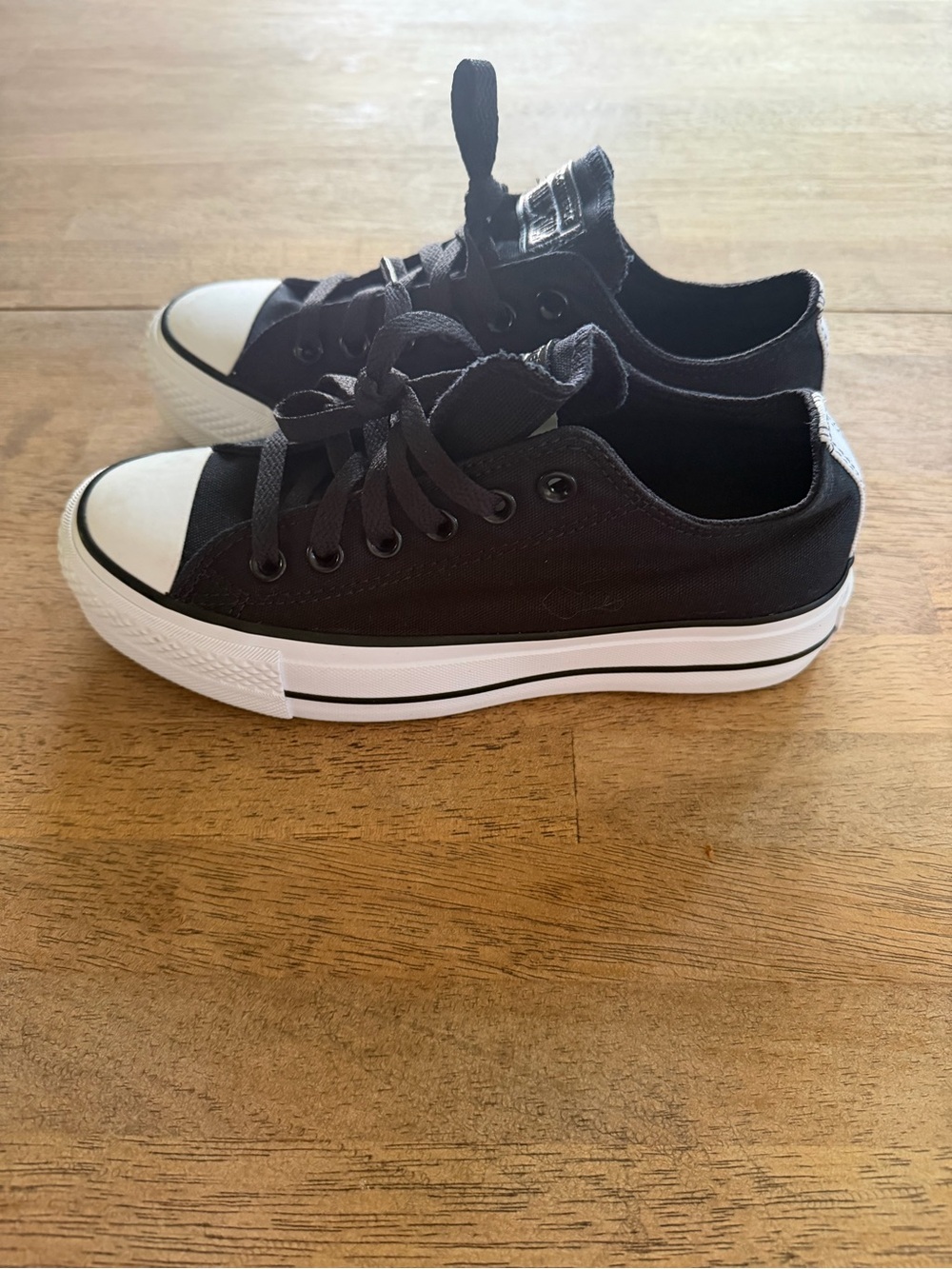 Converse Women's Low Top Sneakers in Black Platform